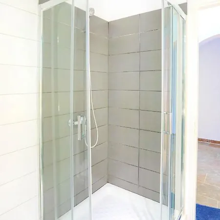 Kiki * Agios Spyridon (Corfu)